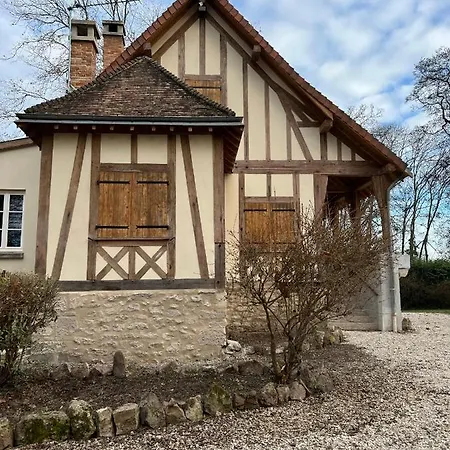 Maison En Pleine Foret A 10min De Reims Casa vacanze